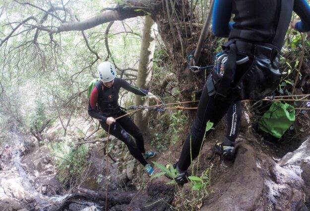 618a42b7656a606b1b988f3b_Descenso-en-Gran-Canaria