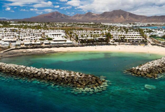 64f5b64170cd7ffb7431b64e_Cabecera-desktop-Playa-Blanca (1)