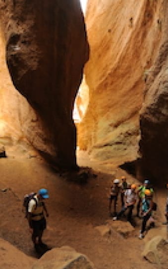 descent-of-the-barranco-de-los-arcos-abseiling-in-tenerife