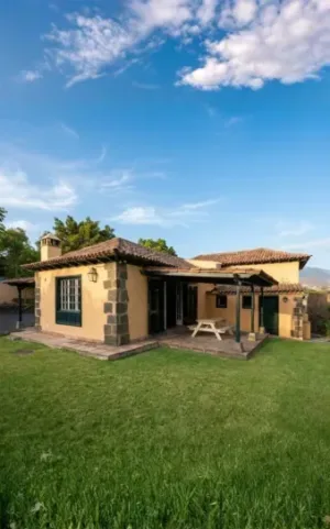 Das kleine Haus in La Orotava mit Pool und Whirlpool (Mindestaufenthalt 2 Nächte)