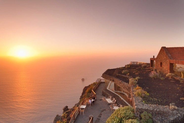 La imagen tiene un atributo ALT vacío; su nombre de archivo es El-Hierro-Mirador-de-la-peña.jpg