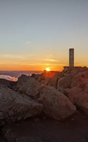 Senderismo en Fuerteventura: Tocando el cielo en Pico de la Zarza